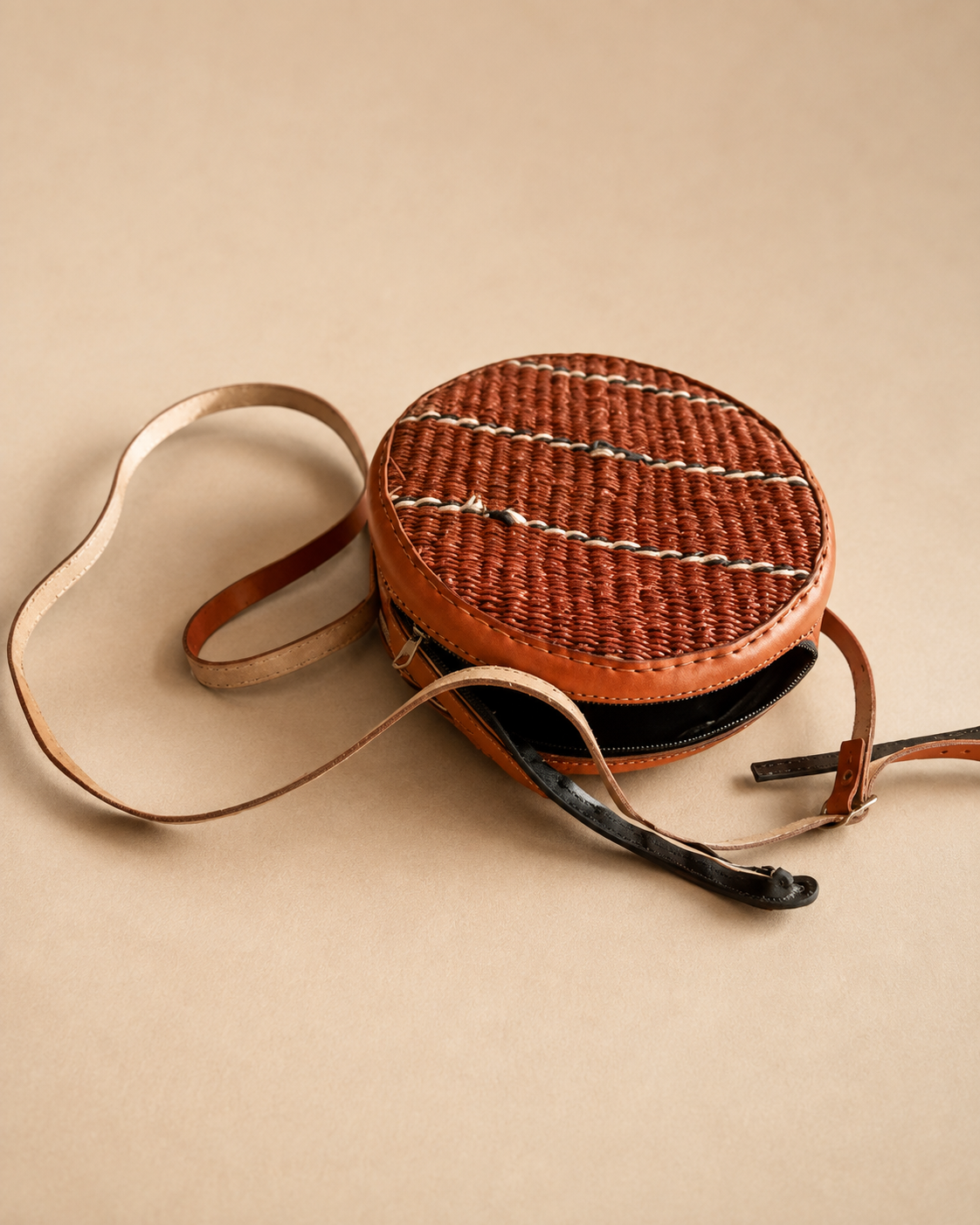 Handgemaakte Ronde Mini Crossbody Tas – Cognac/Bruin